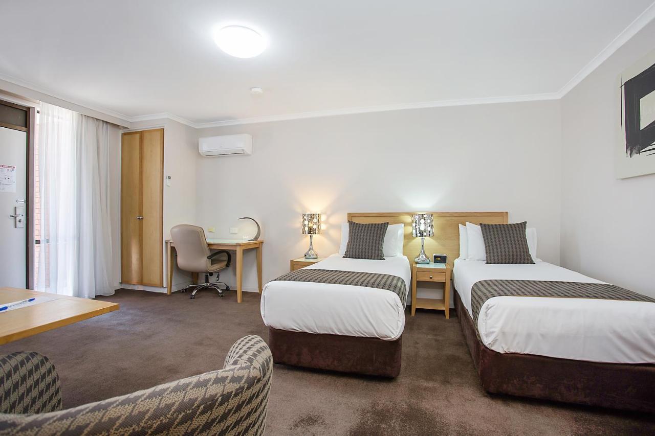 Mid City Motel Warrnambool Esterno foto